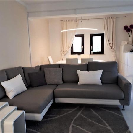 Apartmen Relax 200 M T Beach Apartman Rovinj Kültér fotó