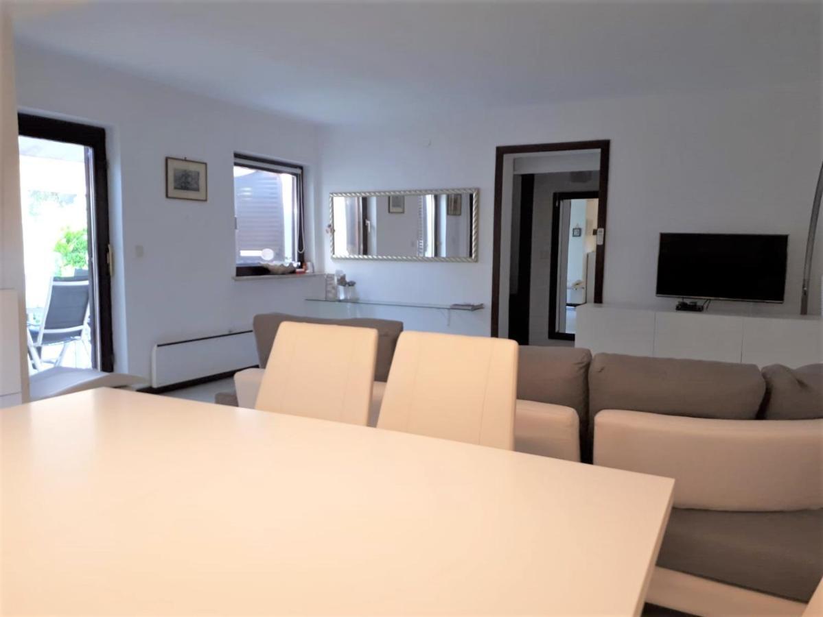 Apartmen Relax 200 M T Beach Apartman Rovinj Kültér fotó